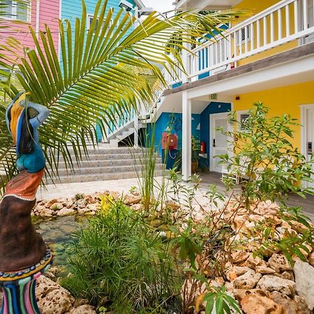 Bed & Bike Curacao - Jan Thiel Hostel Willemstad Bagian luar foto